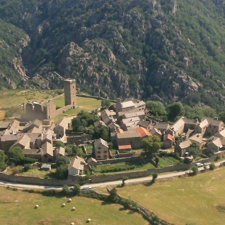Gite De La Garde Prevencheres Zewnętrze zdjęcie